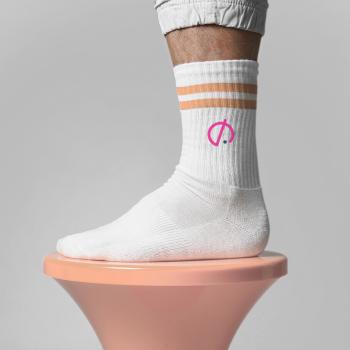 White/Peach